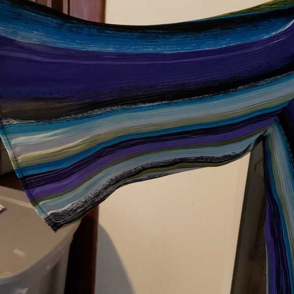 Shirt - Picture 3 of 3